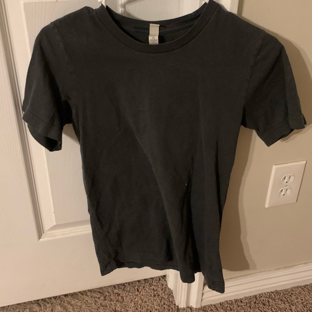 super cute plain dark grey shirt size XS